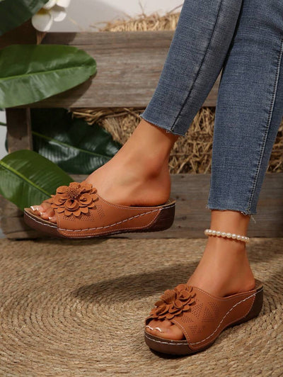 Alma- Ergonomic Sandals