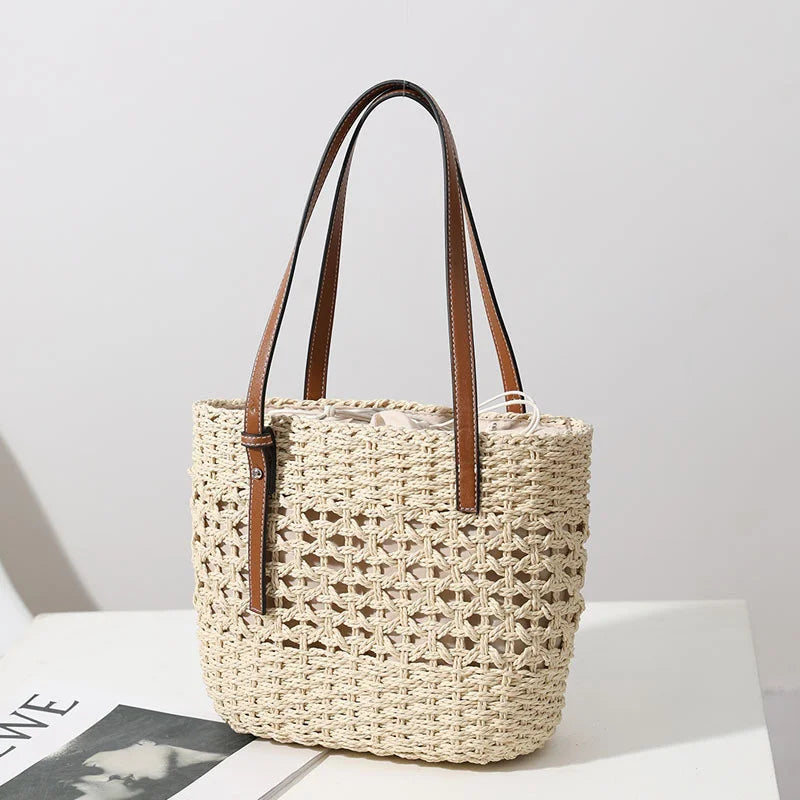 Bale-Straw Tote Bag