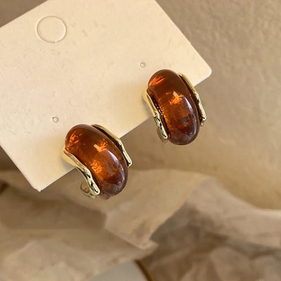 Queen- Brown Resin Square Earrings