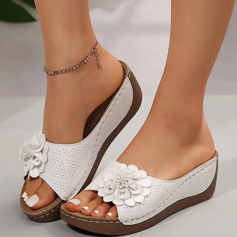 Alma- Ergonomic Sandals
